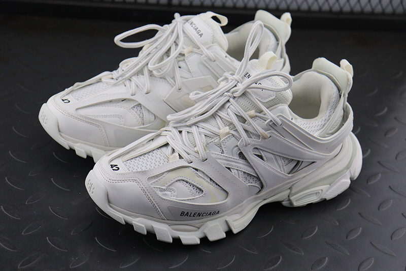 BALENCIAGA 발렌시아가 트랙