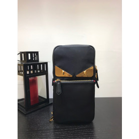 FENDI 펜디 백버그 체스트백 (금장/은장)