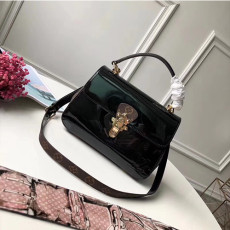 LOUIS VUITTON 루이비통 체리우드 M53353-1