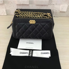 CHANEL 샤넬 보이 더블 지퍼 미니백 A31038-8