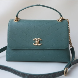 CHANEL 샤넬 체인 숄더백