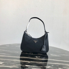 PRADA 프라다 숄더백