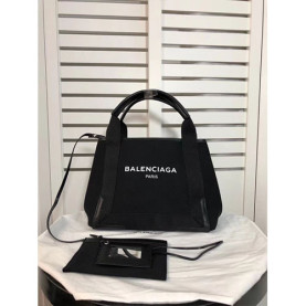 BALENCIAGA 발렌시아가 네이비 쇼퍼백