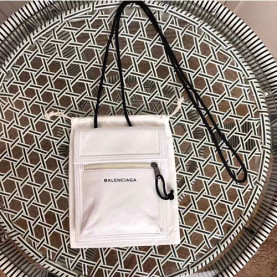 BALENCIAGA 발렌시아가 미니백