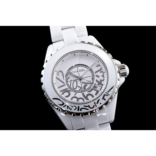CHANEL 샤넬 J12-25 33mm 쿼츠