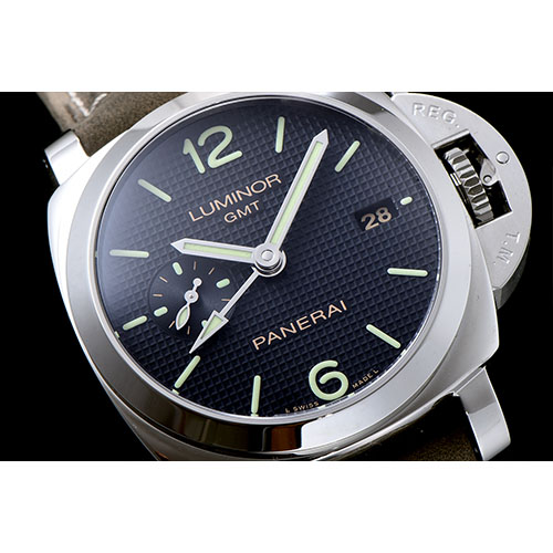 PANERAI 파네라이 루미노르1950 GMT PAM00535