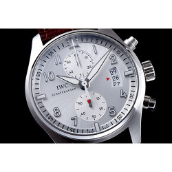 IWC 아이더블유씨 스핏파이어 크로노그라프 IW387809