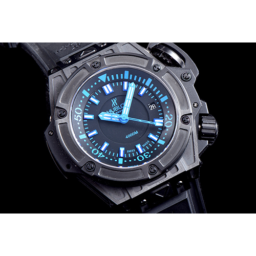 HUBLOT 위블로 킹파워-24 수정형(솔리드백)