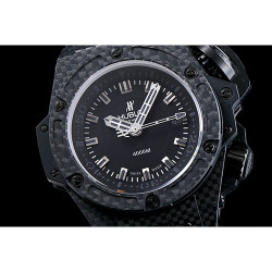 HUBLOT 위블로 킹파워 수정형 731.QX.1140.RX