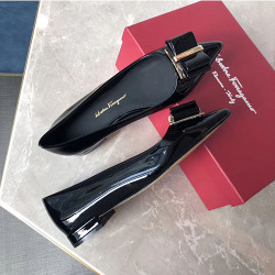FERRAGAMO 페레가모 더블보우 플랫 M1620-5