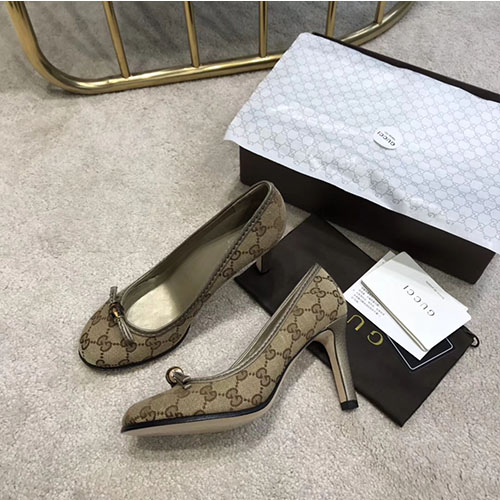 GUCCI 구찌 뱀부 펌프스 8.5cm M1391-3