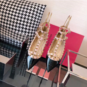VALENTINO 발렌티노 락스터드 플랫 1cm M1343-6