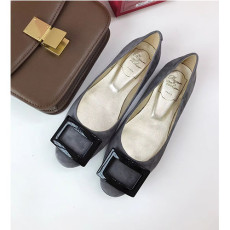 ROGER VIVIER 로저비비에 M1874-1