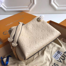LOUIS VUITTON 루이비통 쉬렌 비비 SURENE BB M43750