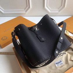 LOUIS VUITTON 루이비통 신상 락미 버킷백 LOCKME BUCKET M43878