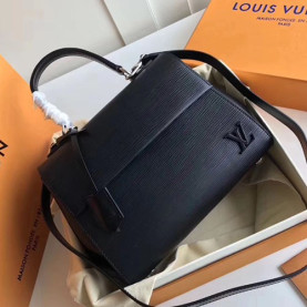 LOUIS VUITTON 루이비통 신상 클루니백  CLUNY BB M41312