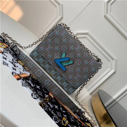 LOUIS VUITTON 루이비통 트위스트 M55480신상