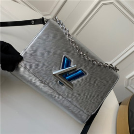 LOUIS VUITTON 루이비통 트위스트 M5392신상