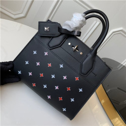 LOUIS VUITTON 루이비통 시티 스티머 MM M52837/신상