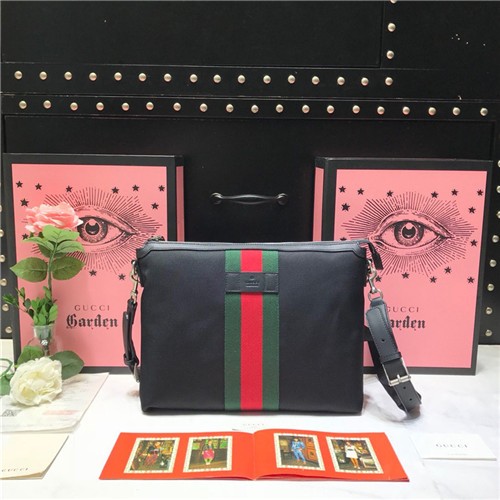 GUCCI 구찌 남성용 숄더백  523335
