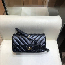 CHANEL 샤넬 미니 벨트백 AS32252