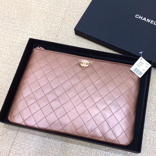 CHANEL 샤넬 클러치 C84327