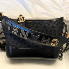 CHANEL 샤넬 가브리엘 호보백 A08022