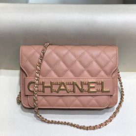 CHANEL 샤넬 레터링 플랩백 미니 19CM AS88816-3