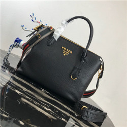 PRADA 프라다 토트&숄더백 1BA157