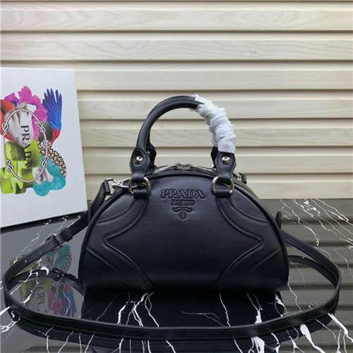 PRADA 프라다 토트&숄더백 1BD071-1