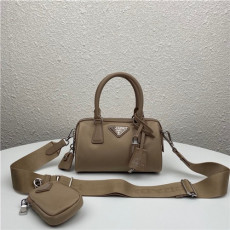 PRADA 프라다 나일론 미니 토트&크로스백 1BB846