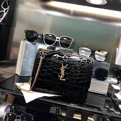 SAINT LAURENT 생로랑 케이트 체인 숄더백 Y96330