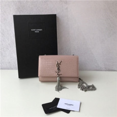 SAINT LAURENT 생로랑 미니 체인 숄더백 Y933887-8