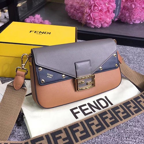 FENDI 펜디 바게트백