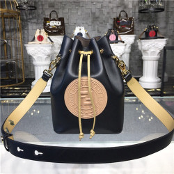 FENDI 펜디 몽트레저 미니 버킷백 F90088-3