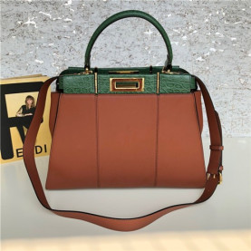 FENDI 펜디 피카푸 아이코닉 F8839