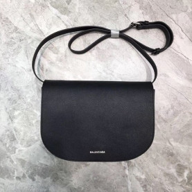 BALENCIAGA 발렌시아가 빌데이 크로스백 24CM B310006