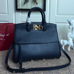 FERRAGAMO 페레가모 토트&숄더백 21H159-2 2020/신상