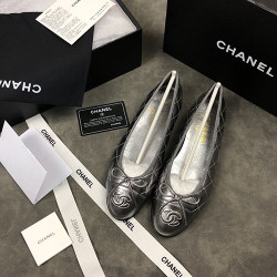 CHANEL 샤넬 단화 (220,250사이즈 주문제작)