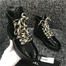 CHANEL 샤넬 하이탑 스니커즈 5099-44 신상 (250사이즈 주문제작)