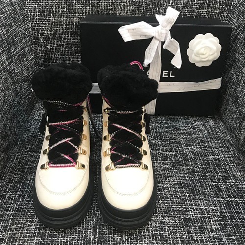 CHANEL 샤넬 양털 부츠 C8088-4신상 (250사이즈 주문제작)
