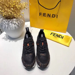FENDI 펜디 남여공용 스니커즈 A20