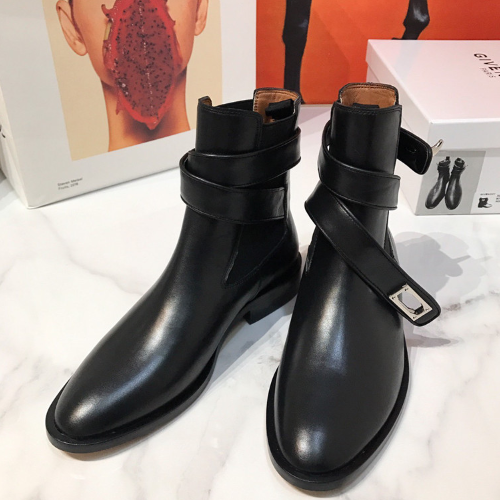 GIVENCHY 지방시 부츠 (굽높이3CM) G4045신상 (250사이즈 주문제작)