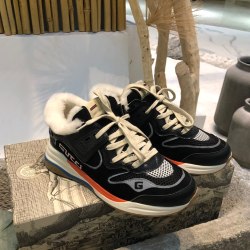 GUCCI 구찌 남여공용 스니커즈 8055-2 신상