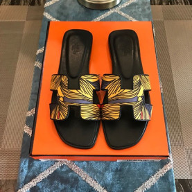 HERMES 에르메스 슬리퍼 봄신상