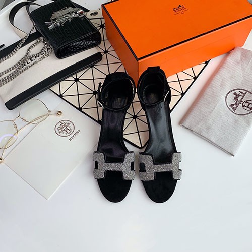 HERMES 에르메스 샌들 굽높이6CM 봄신상(220,250사이즈 주문제작)