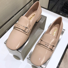 PRADA 프라다 단화 봄신상