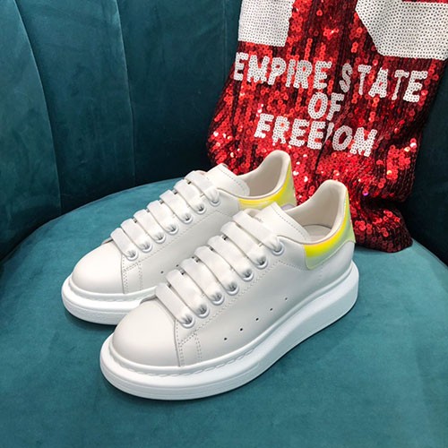 ALEXANDER MCQUEEN 알렉산더맥퀸 남여공용 스니커즈신상 (여220여250사이즈 주문제작)