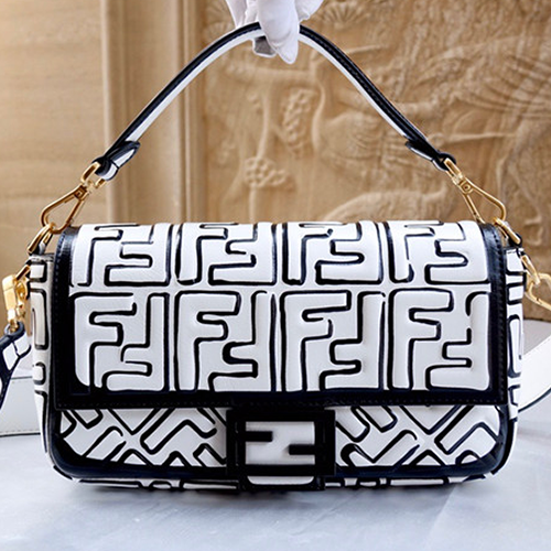 FENDI 펜디 바케트백 F30143 
