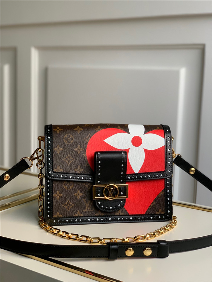 LOUIS VUITTON 루이비통 게임 온 도핀백 MM / M57448 신상